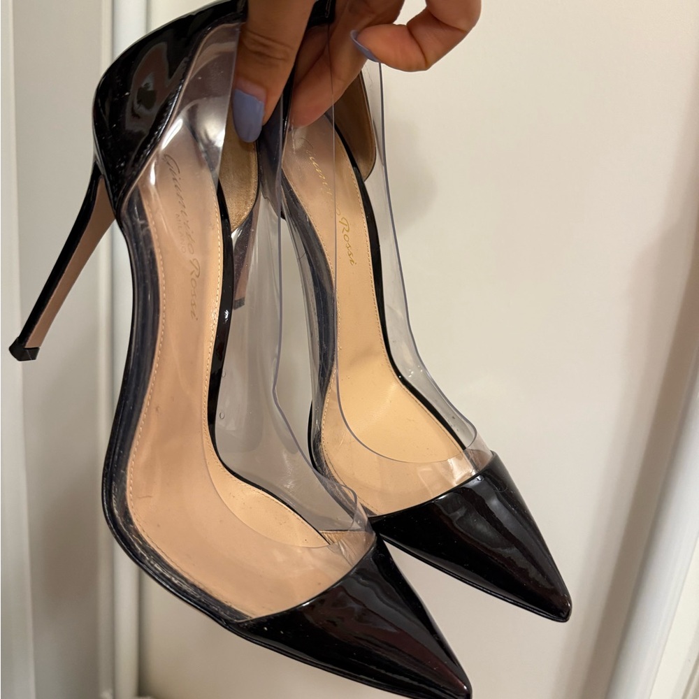 Gianvito Rossi Black PVC Pumps